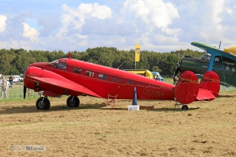 N868L, Beech D-18L null