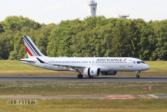 F-HZUB, Airbus A220-300, Air France null