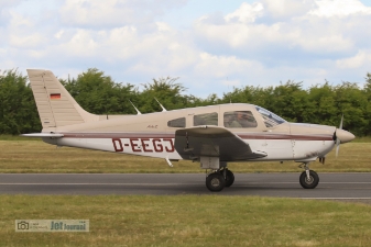 D-EEGI, Piper PA-28-181 null