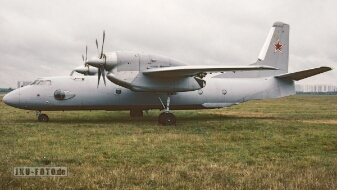 An-32 ohne Kennung null