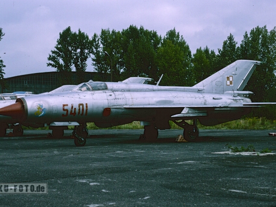 Fotos Historisch weitere Fotos von Flugzeugen und Hubschraubern, die in den Luftstreitkräften weiterer Länder flogen