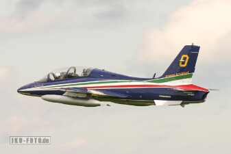 Nummer 0, Aermacci MB-339 Frecce Tricilore null