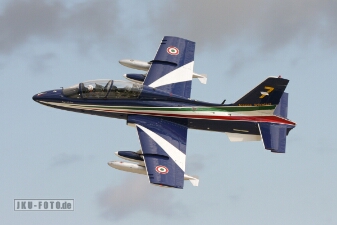 Nummer 7, Aermacci MB-339 Frecce Tricilore null
