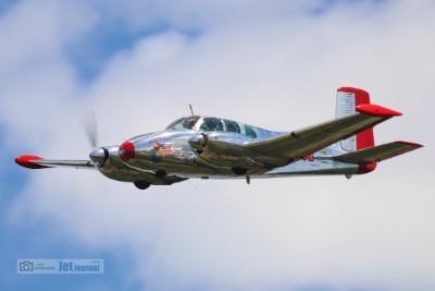 N3670B, Beech E-50 Twin Bonanza EDOI Bienenfarm 2024