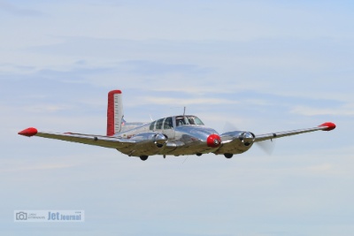 N3670B, Beech E-50 Twin Bonanza EDOI Bienenfarm 2024